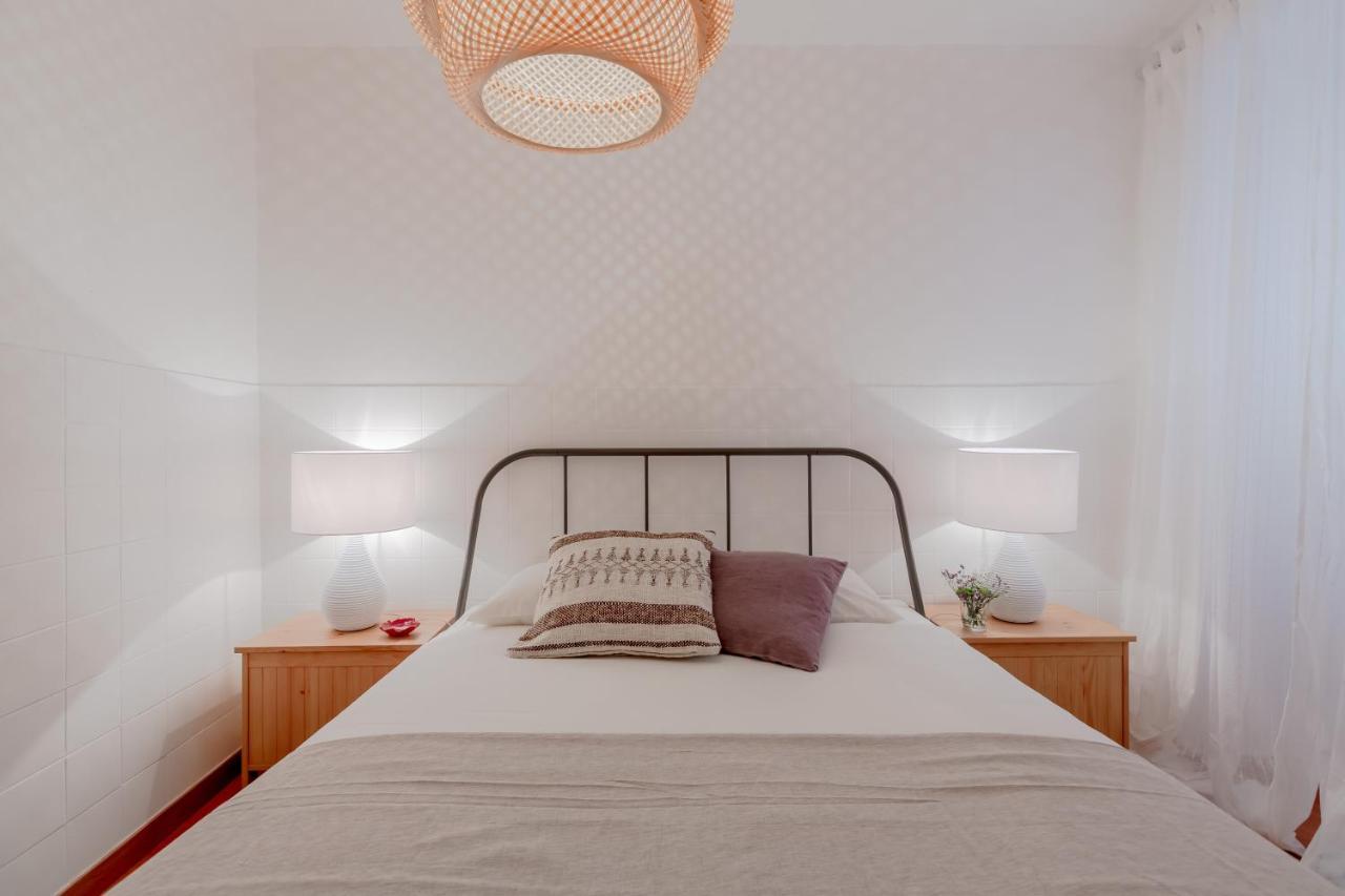 Typical Alfama Apartment, By Timecooler Lissabon Buitenkant foto
